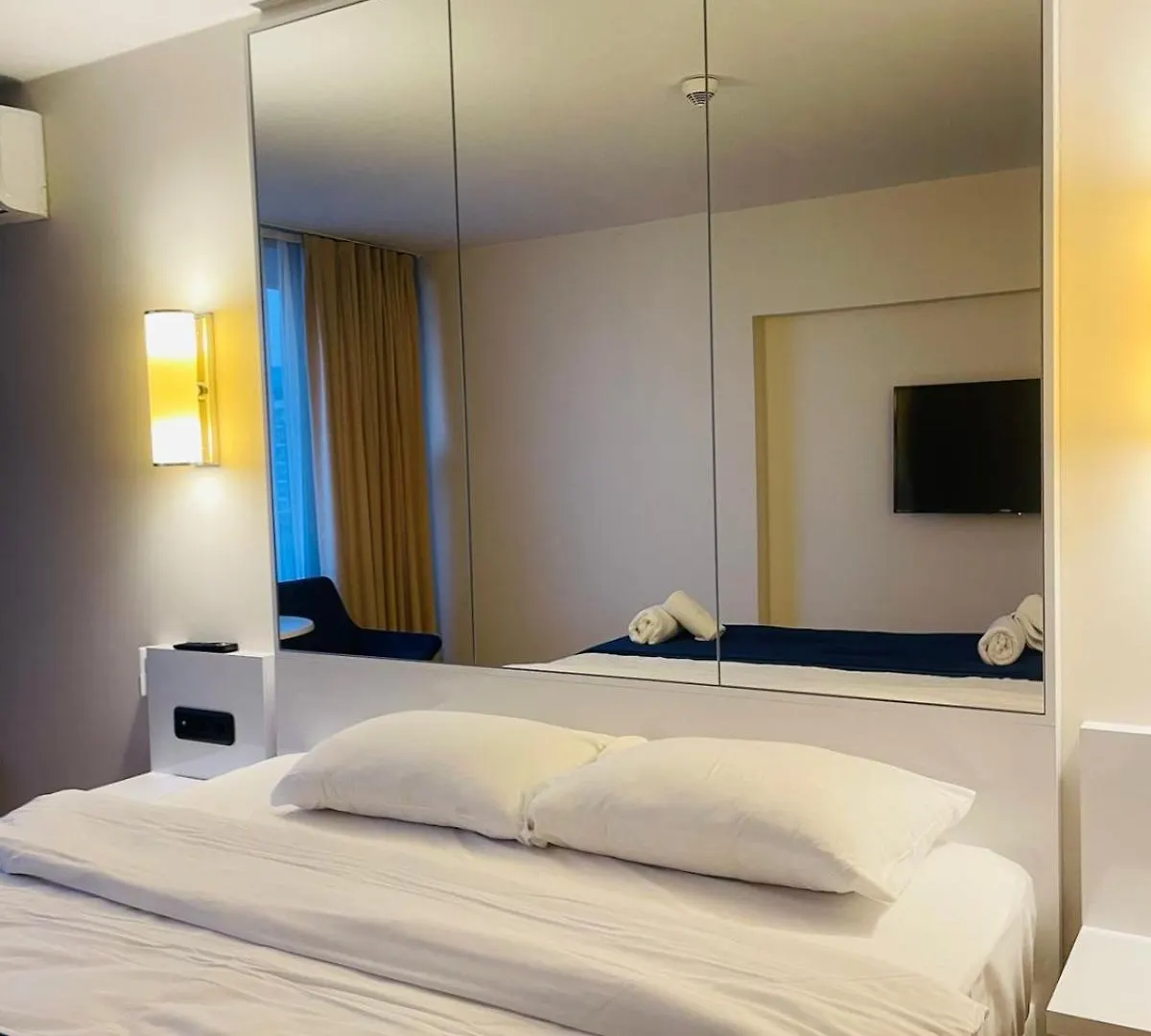 Batumi Vip Aparthotel Orbi City Twin Towers